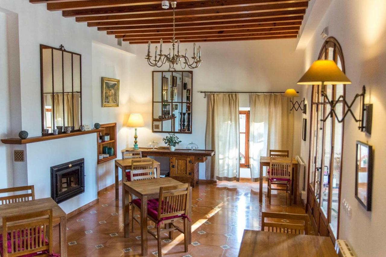 Hotel Cal Secretari Vell - Turismo de Interior La Cabaneta Esterno foto